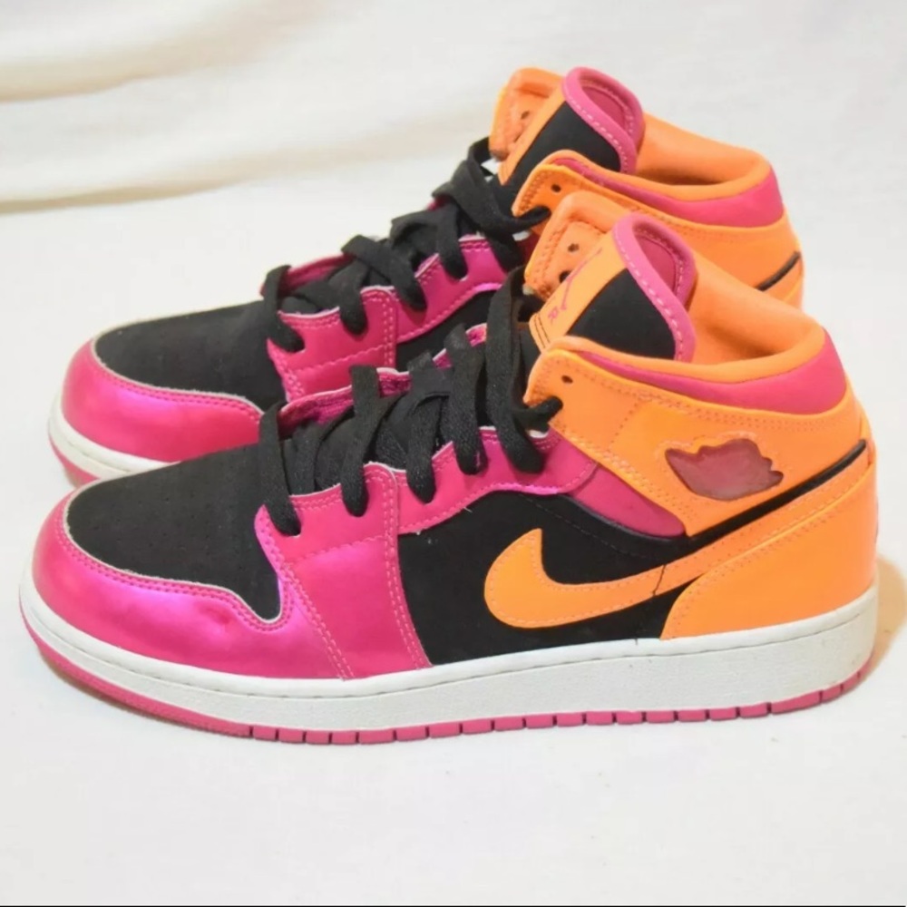 Nike Air Jordan 1 Retro Mid GS